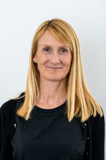 portrait photo of Anne Waterhouse